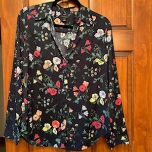 Ann Taylor Long Sleeve Black Floral Blouse (M)